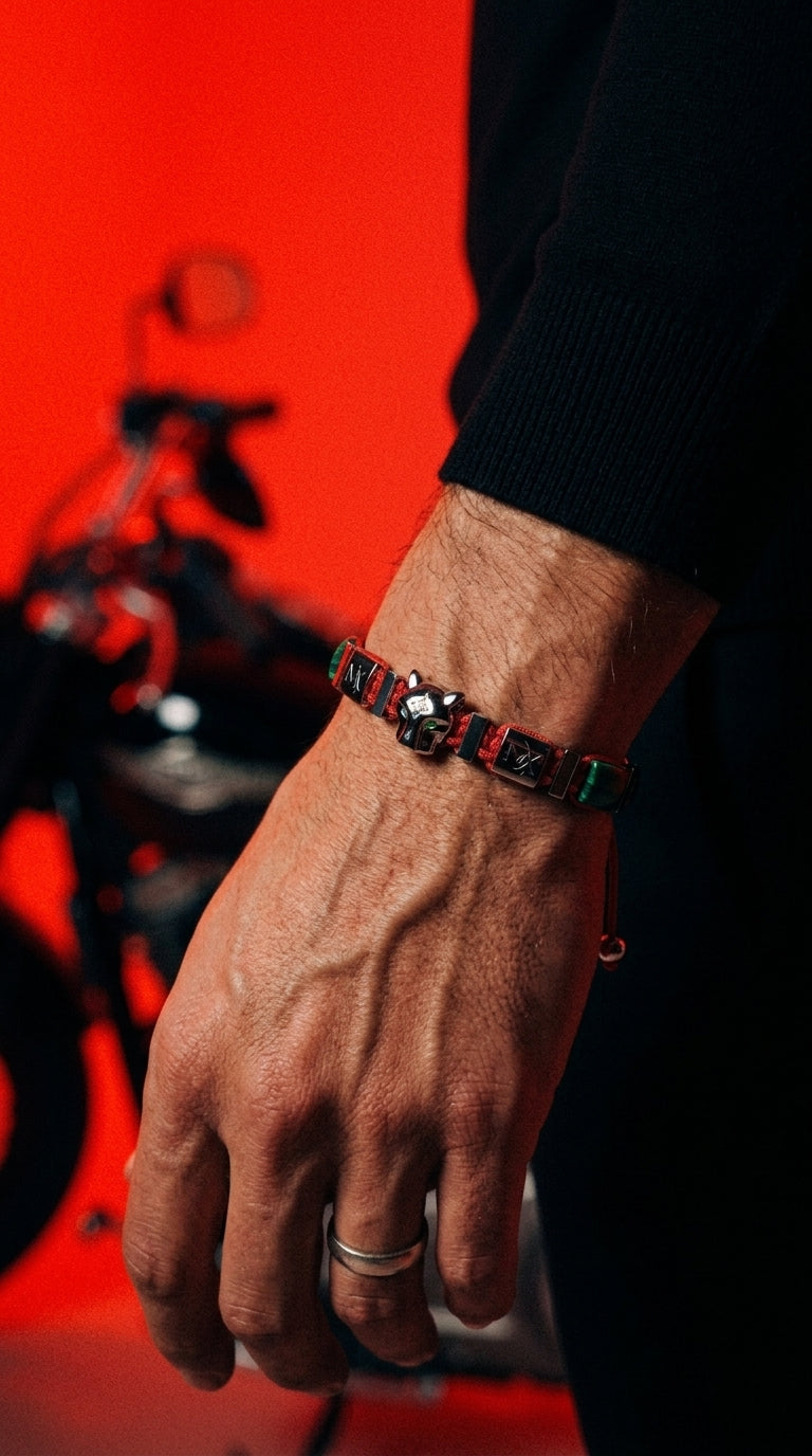 Grand Jaguar White Gold MX26’ / Red Rope