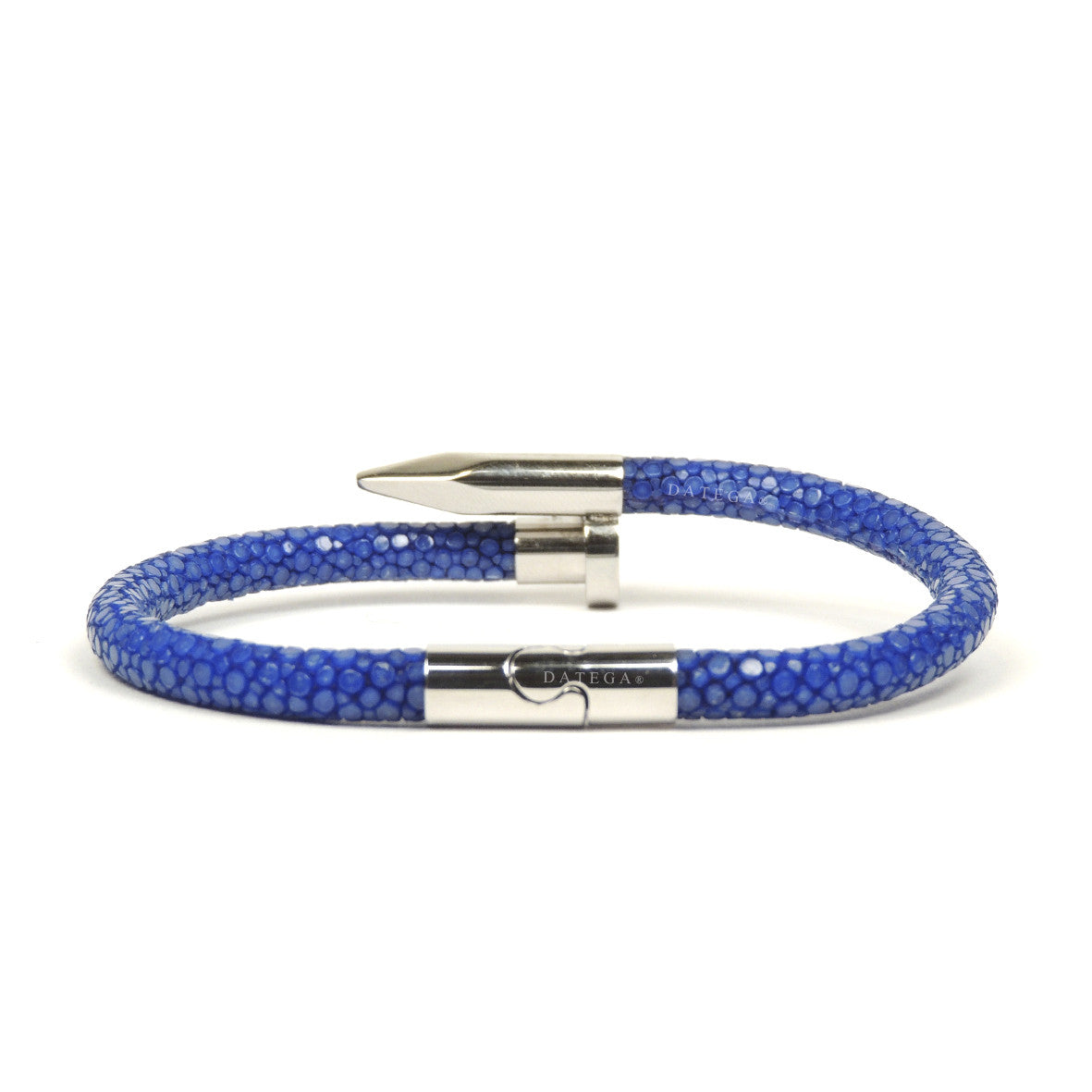 Nail White Gold Blue Stingray