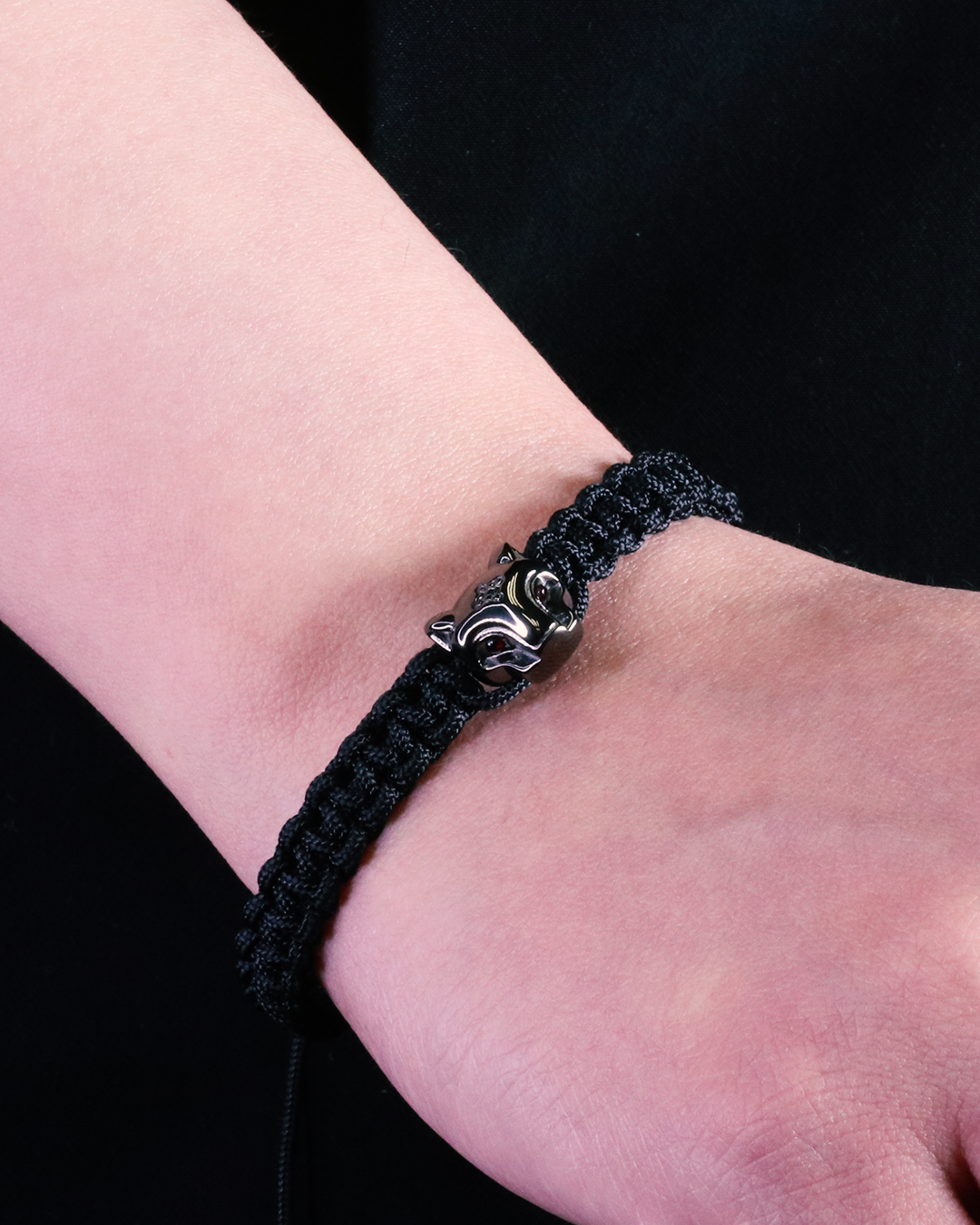 Grand Jaguar Ruthenium & Black Rope