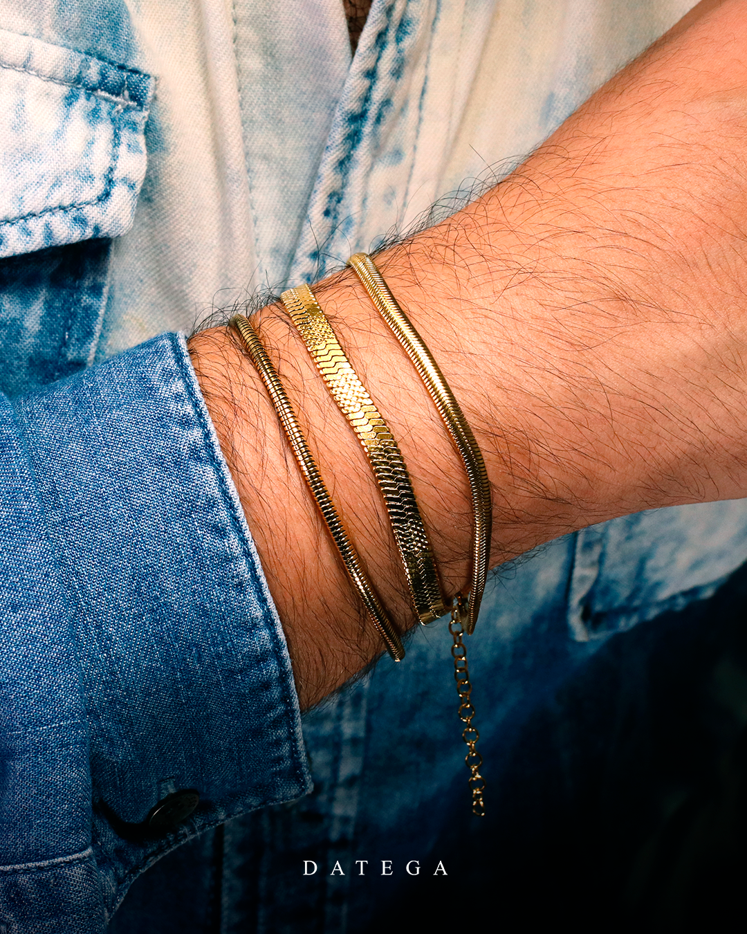 Gold Round Snake Chain Bracelet