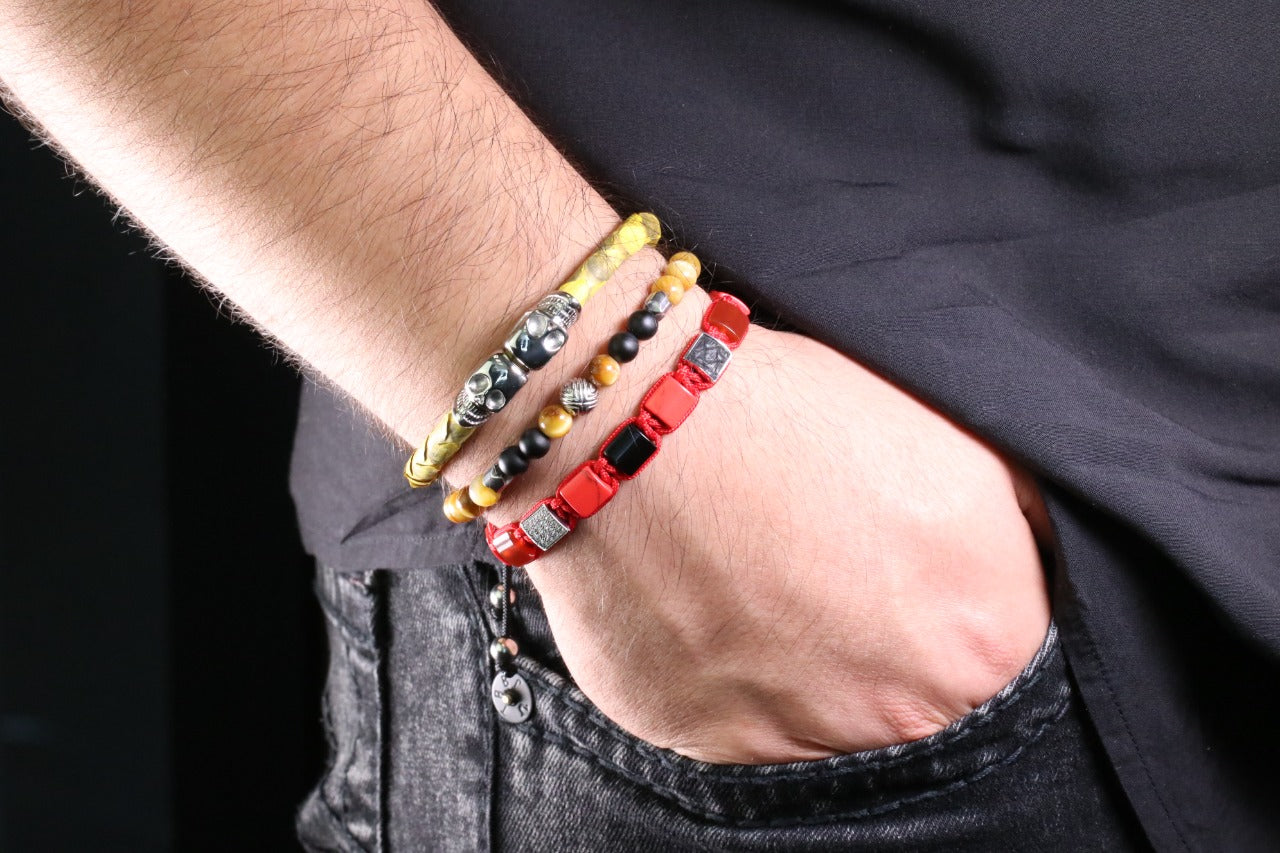 Twinskull White Gold Yellow Python