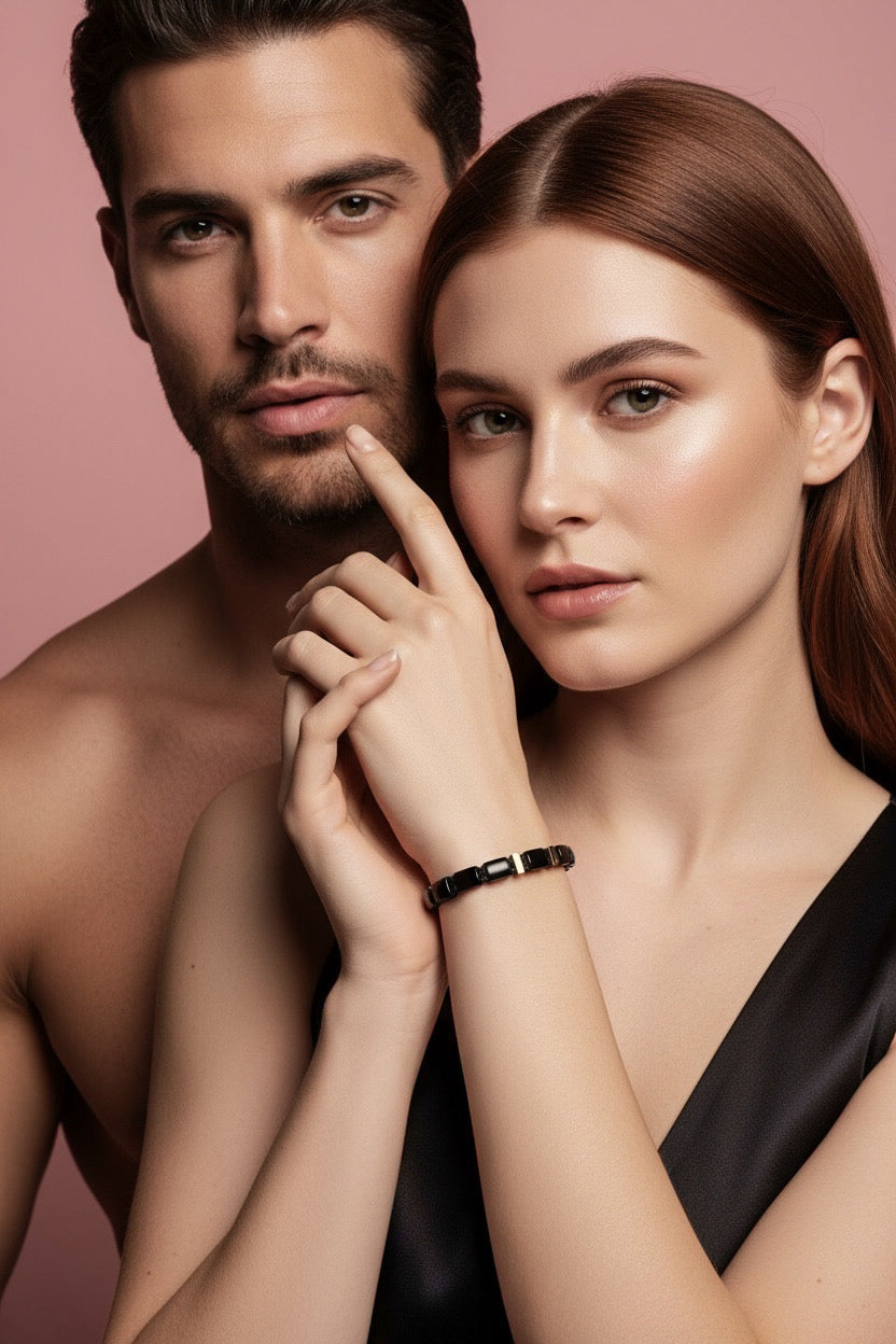 Noir Tower Singular Bracelet