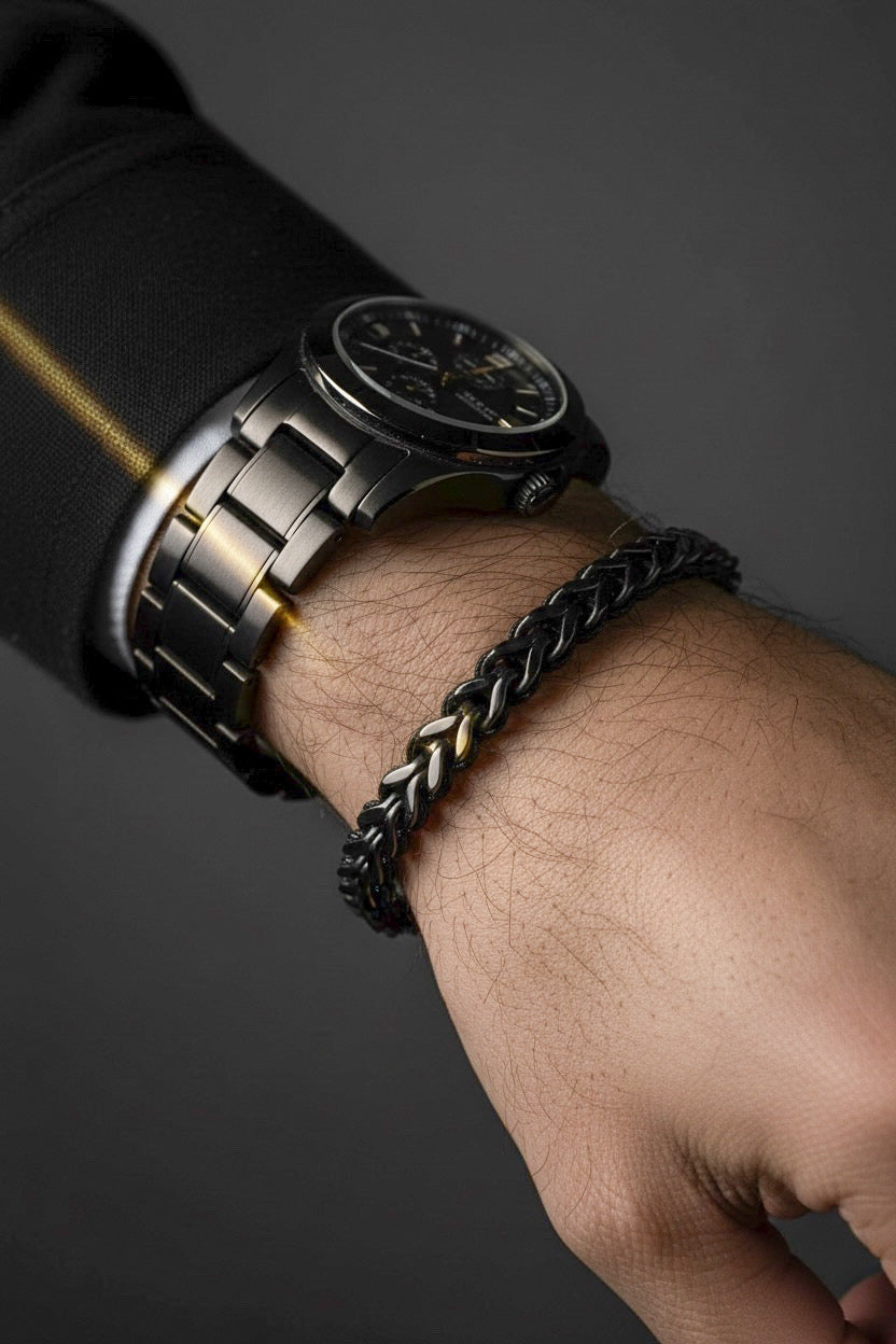 Spiked Ruthenium & Black Rope