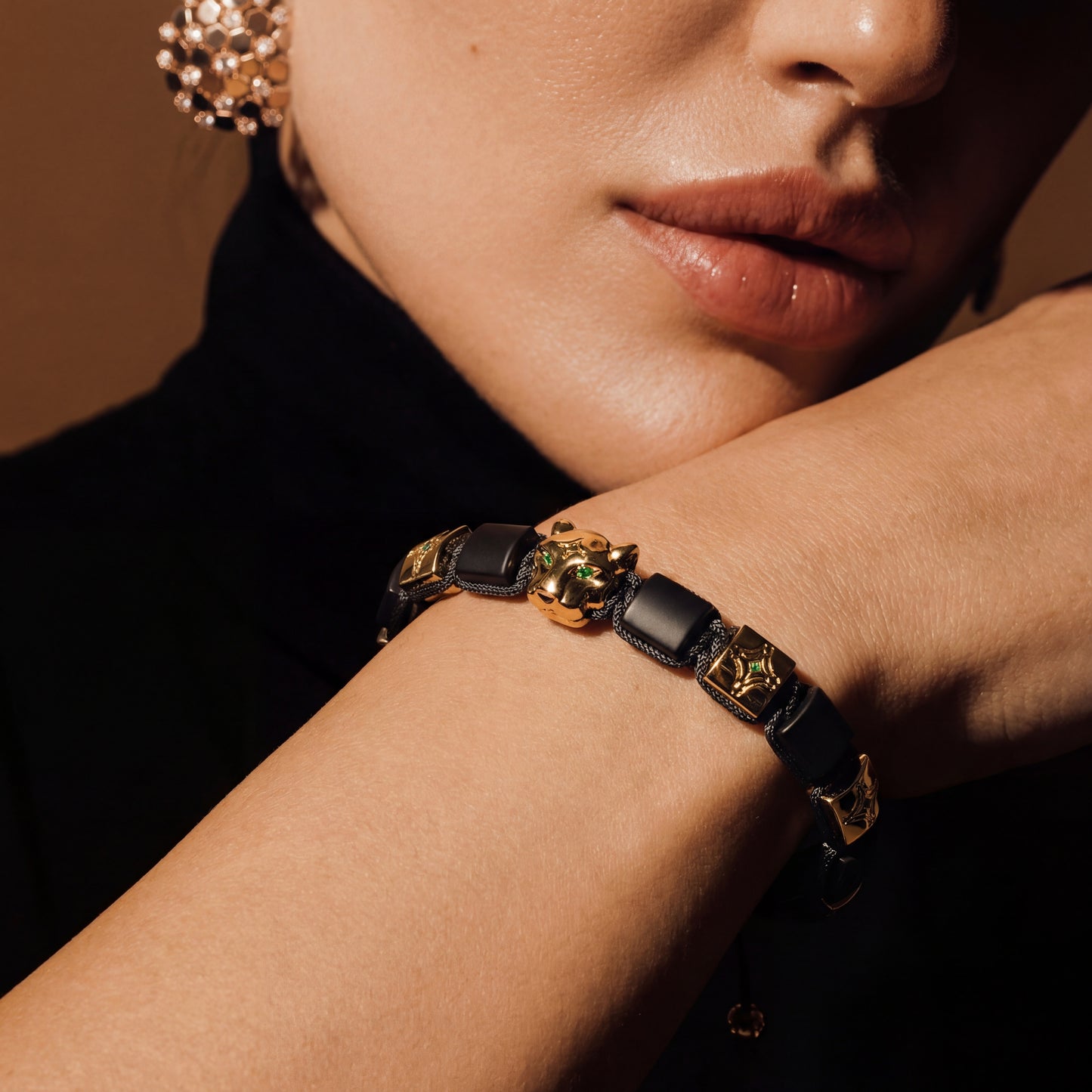 Grand Jaguar Yellow Gold Onyx Star