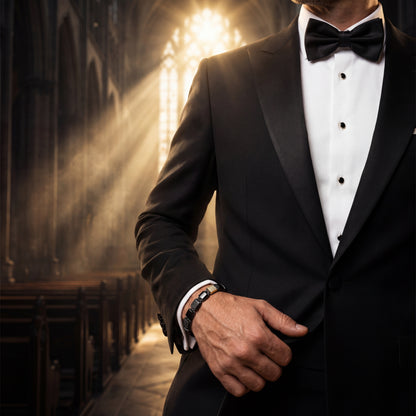 The Cairo Flatbead - Onyx & Yellow Gold