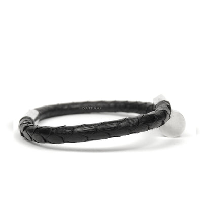 Nail White Gold Black Python
