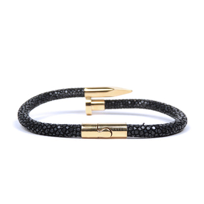 Nail Yellow Gold Black Stingray
