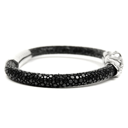 Twinskull White Gold Black Stingray