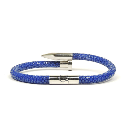 Nail White Gold Blue Stingray