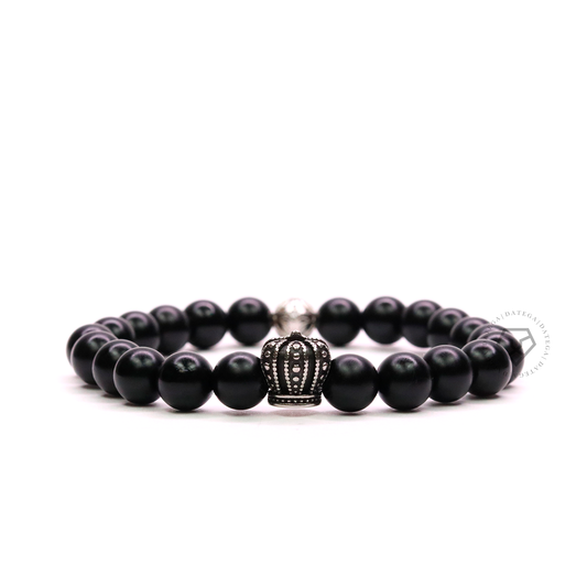 Silver Crown & Onyx